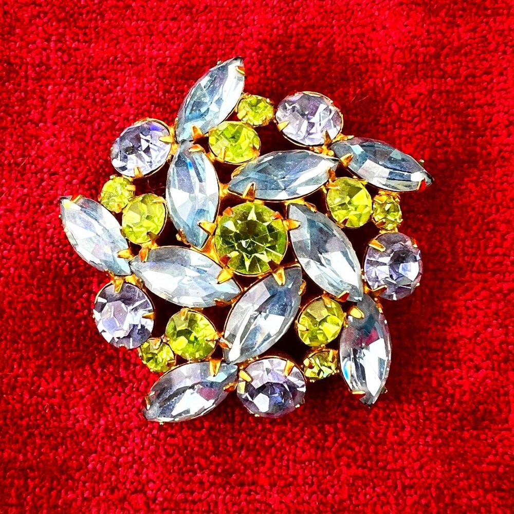 Regency Vintage Signed Green & Pale Blue Rhinestone Floral Brooch, Prong Set 50s